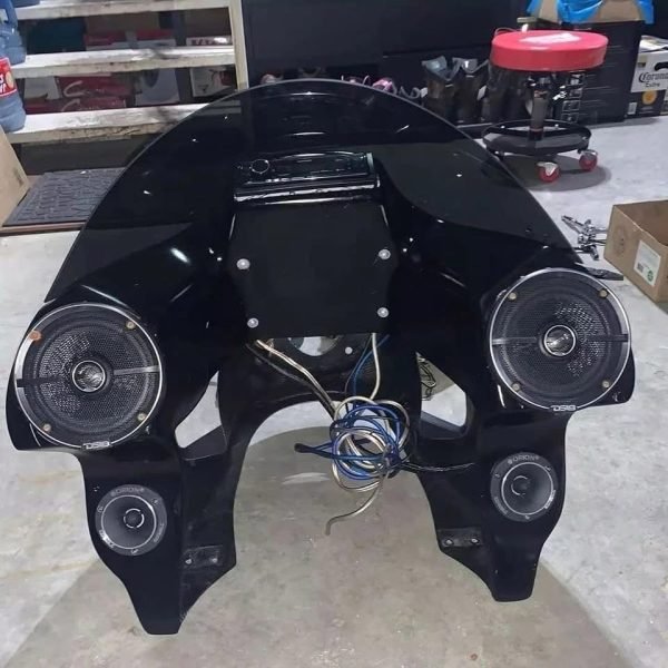 RWD fxrt fairing with stereo for sale - Image 3