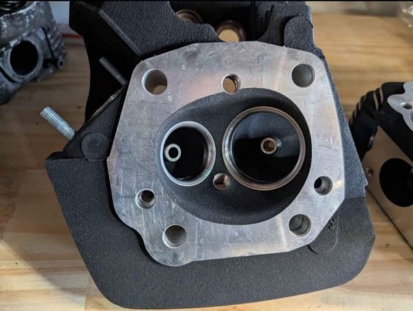 Harley Davidson Twin Cam CVO 110 cylinder heads