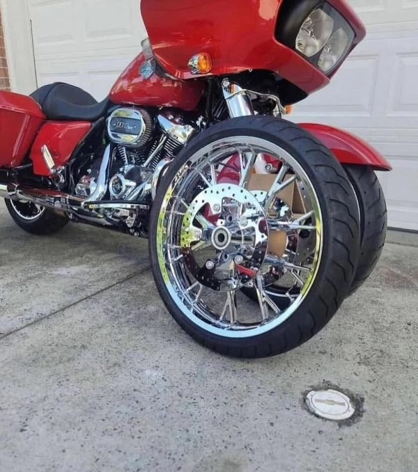 brand new 21 Inch Chrome Harley Front Wheel - Image 2