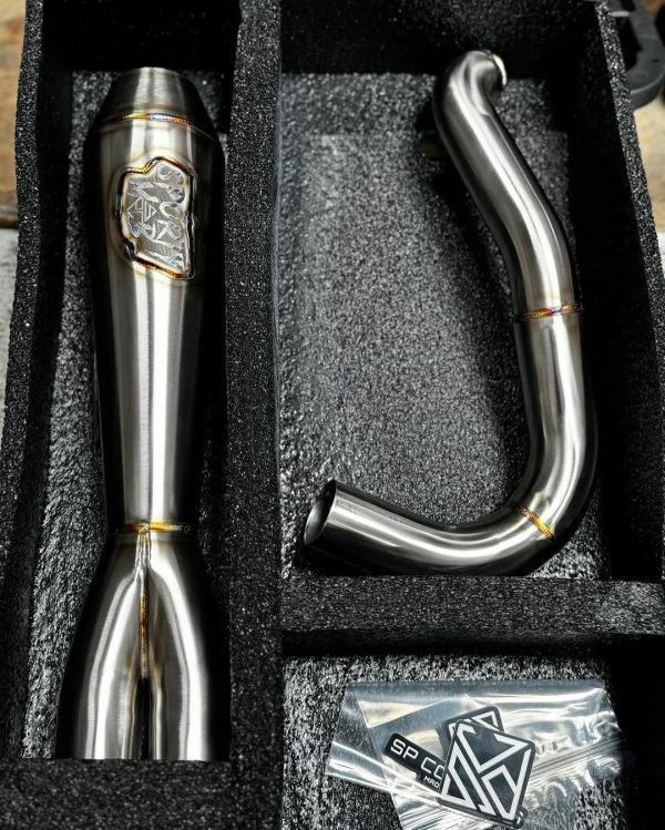 Harley Sportster Exhaust (Sporty Mob x SPC badge Exhaust) - Image 4