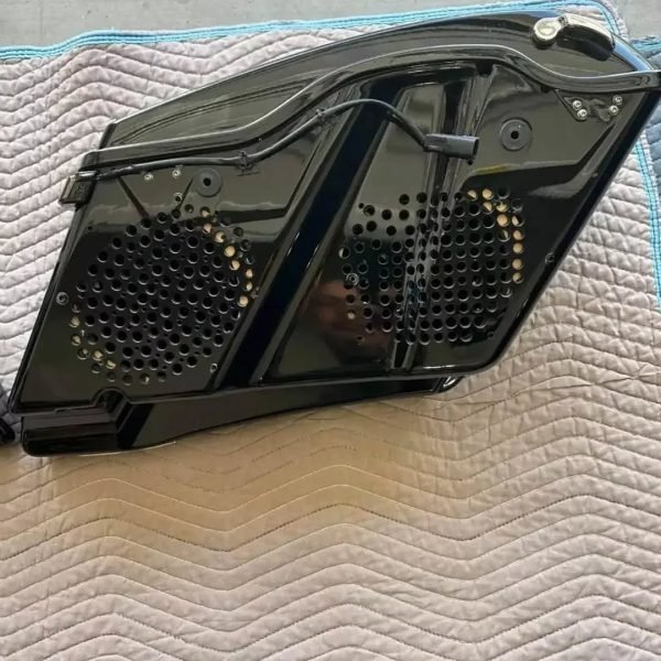 Saddlebags with Speaker Lids - Image 6
