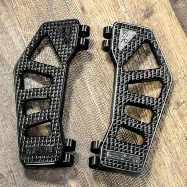 Thrashin Supply Apex Floorboards