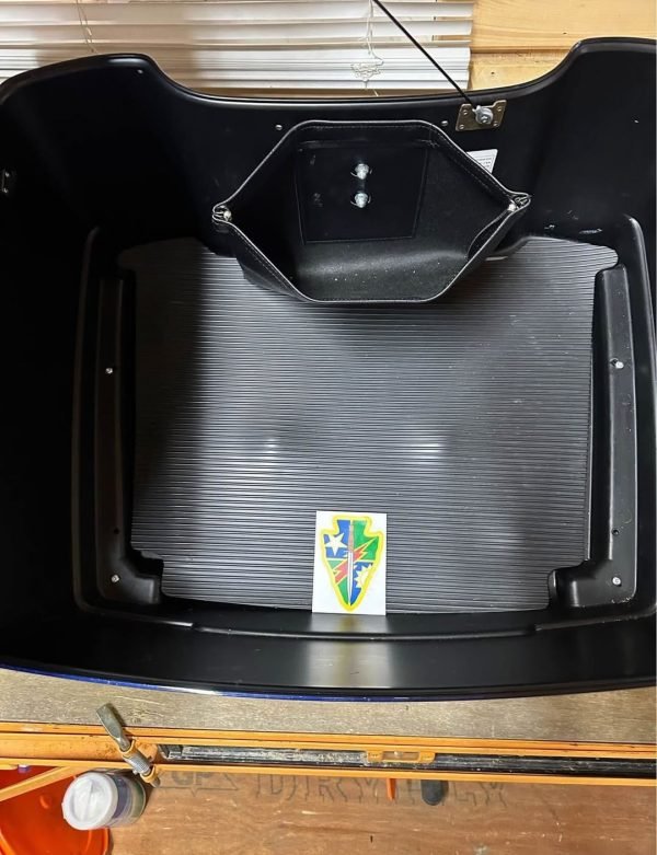 97 -13 Harley Davidson Softail Tour Pack - Image 3