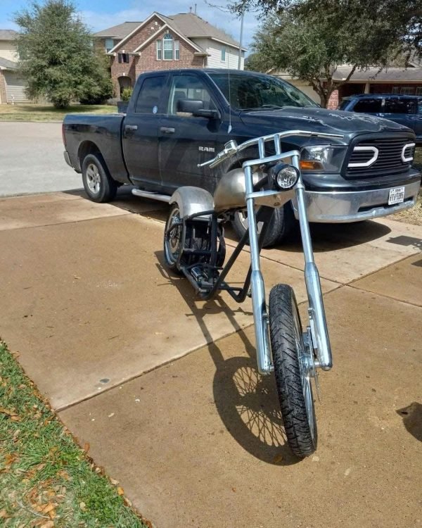 2011 War Eagle frame (Custom driven 300 miles) - Image 3