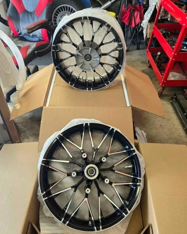 2024 Harley Davidson Road Glide rims For RG, SG RK, 19in Front, & Back Rims - Image 4