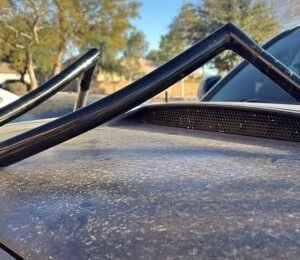 Alternative view of Carlini 16 Harley handlebars