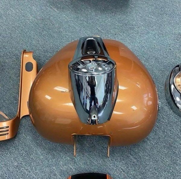 2008 Harley Davidson FLHX(Front Fender, Gas Tank, Air Cleaner, Saddlebags) - Image 5