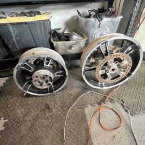Harley Davidson Street Glide wheels